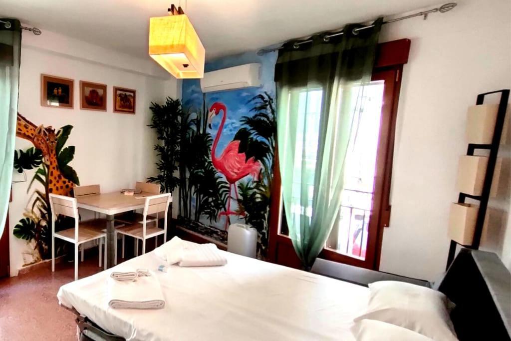 Apartamento En Zona De Ocio Casco Antiguo Alicante Ngoại thất bức ảnh